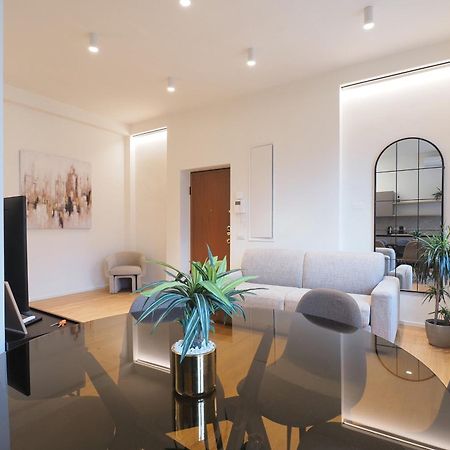 Missori Luxury Apartments Milan Luaran gambar