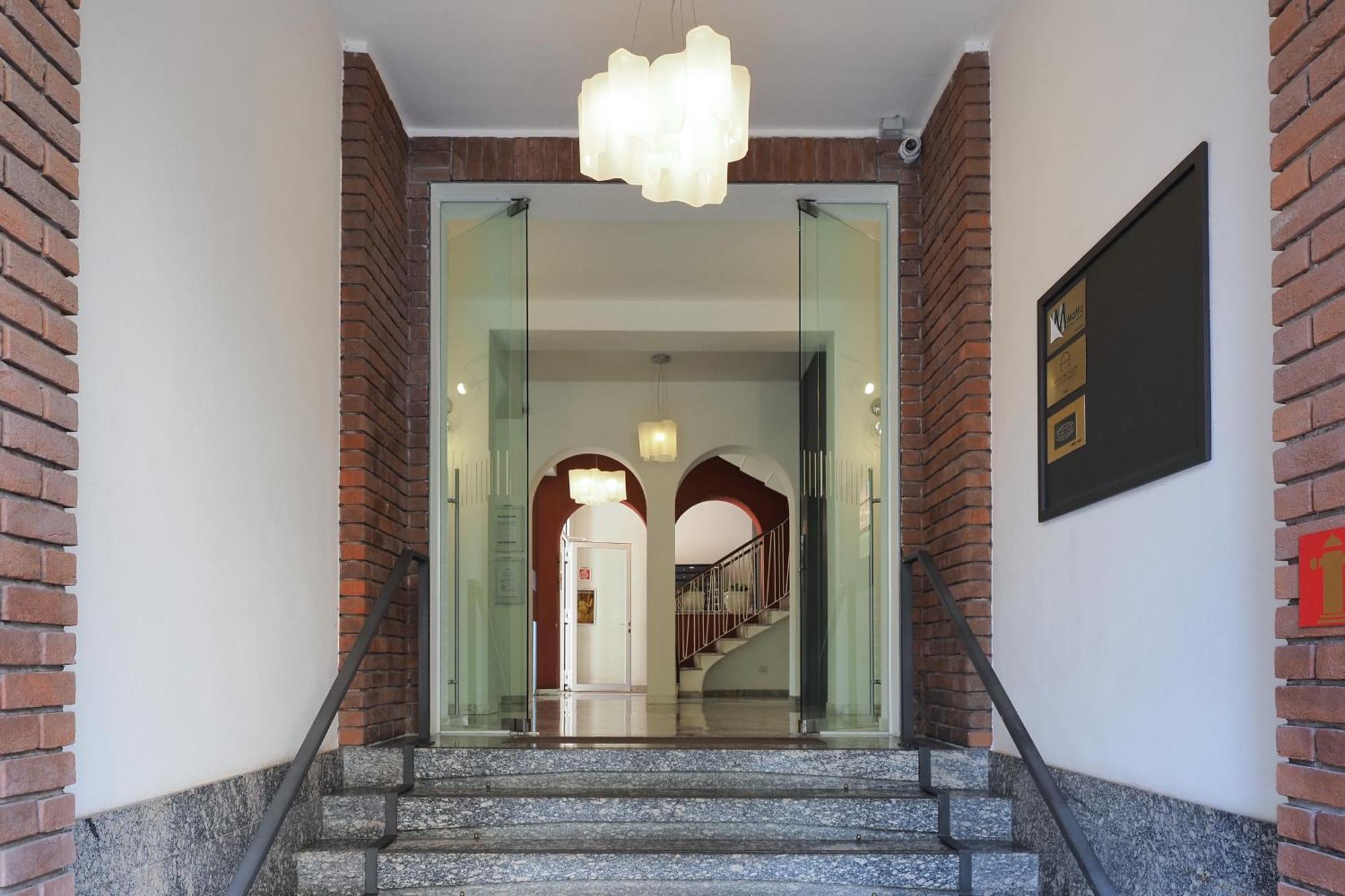 Missori Luxury Apartments Milan Luaran gambar