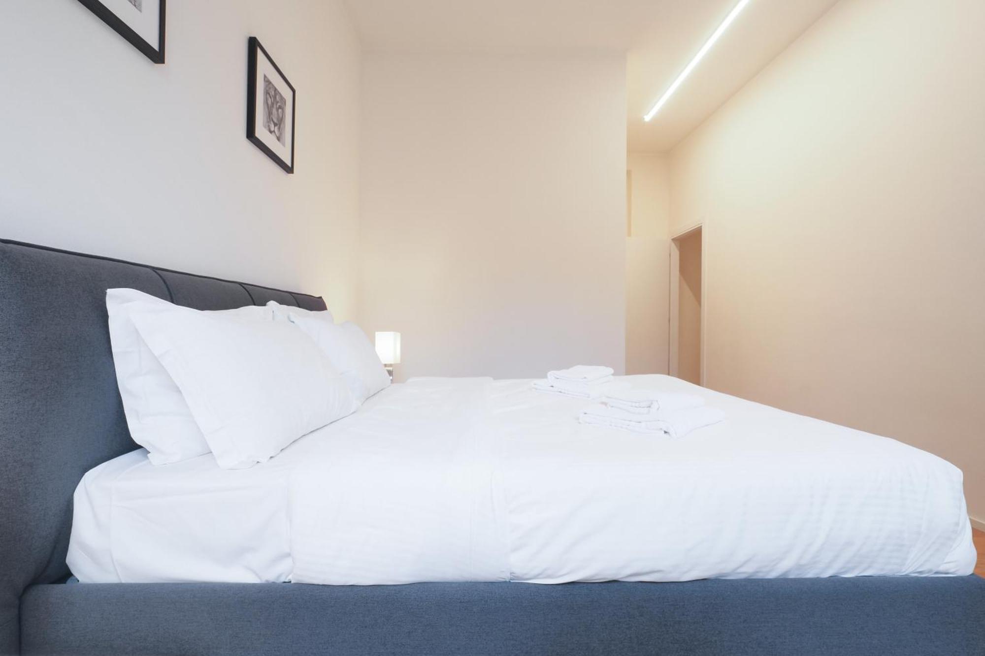 Missori Luxury Apartments Milan Luaran gambar