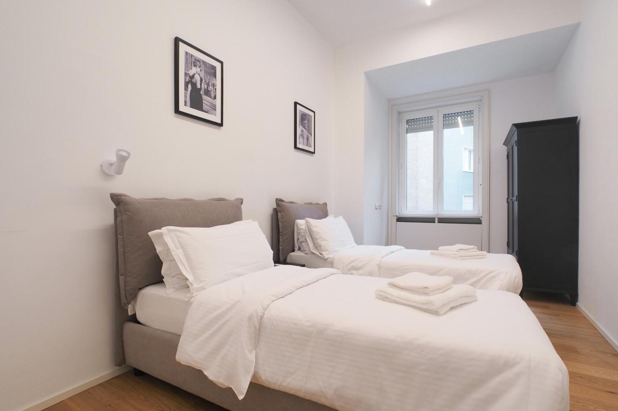 Missori Luxury Apartments Milan Luaran gambar